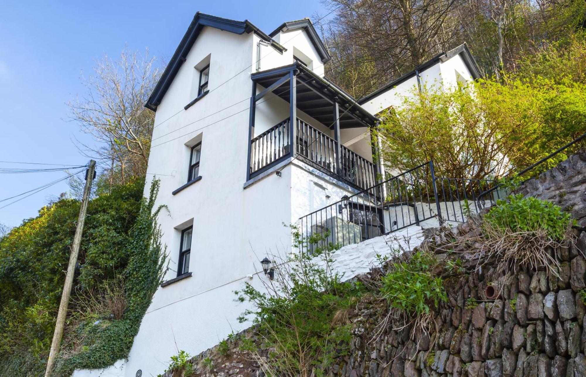Lorna Doone Cottage, Lynmouth Exterior photo